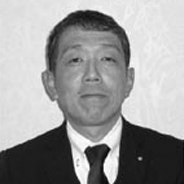 服部 隆也の顔写真